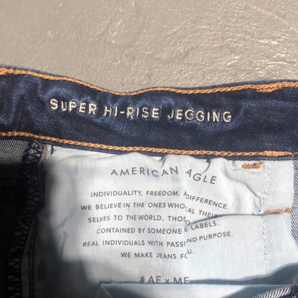 American eagle dark super hi rise jeggings - Picture 4 of 5